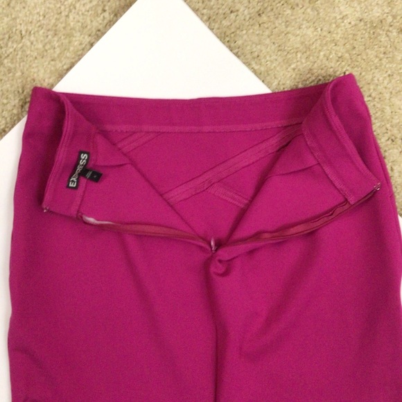 Express| Hot pink pencil skirt - Picture 7 of 10